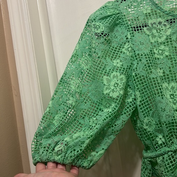 Unknown Brand Green Lace Crochet Crop Top - Picture 3 of 7